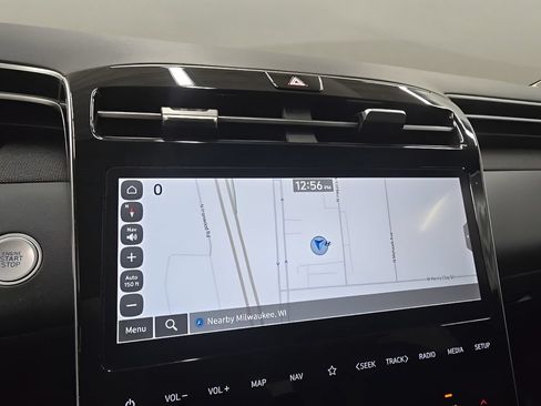 Certified 2024 Hyundai Tucson Limited AWD/4WD image 33