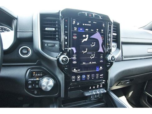 Used 2021 RAM 1500 Laramie AWD/4WD image 20