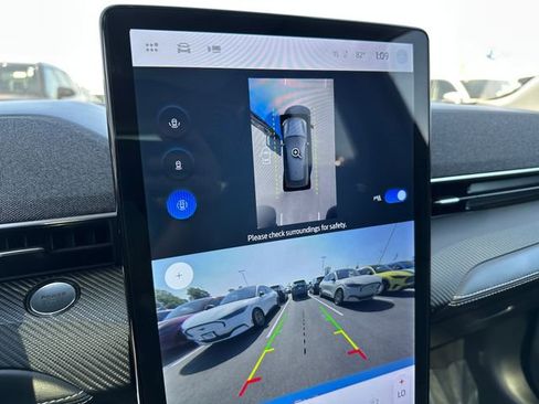 Used 2024 Ford Mustang Mach-E Premium image 31