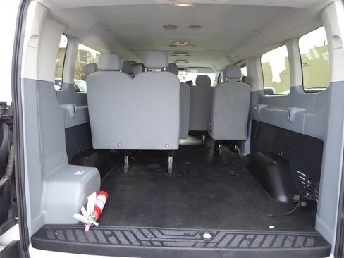 Used 2015 Ford Transit 350 XL image 27