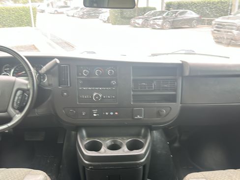 Used 2021 Chevrolet Express 2500 w/ Driver Convenience Package RWD image 20