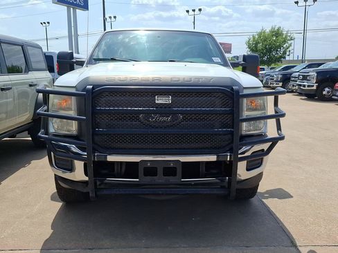 Used 2015 Ford F250 XL w/ Power Equipment Group AWD/4WD image 3