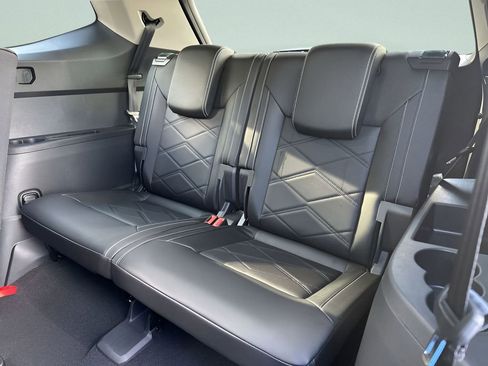 New 2026 Volkswagen Atlas SE FWD image 24