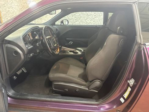 Used 2021 Dodge Challenger R/T Scat Pack RWD image 13