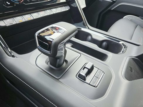 Used 2023 GMC Sierra 1500 AT4X AWD/4WD image 41