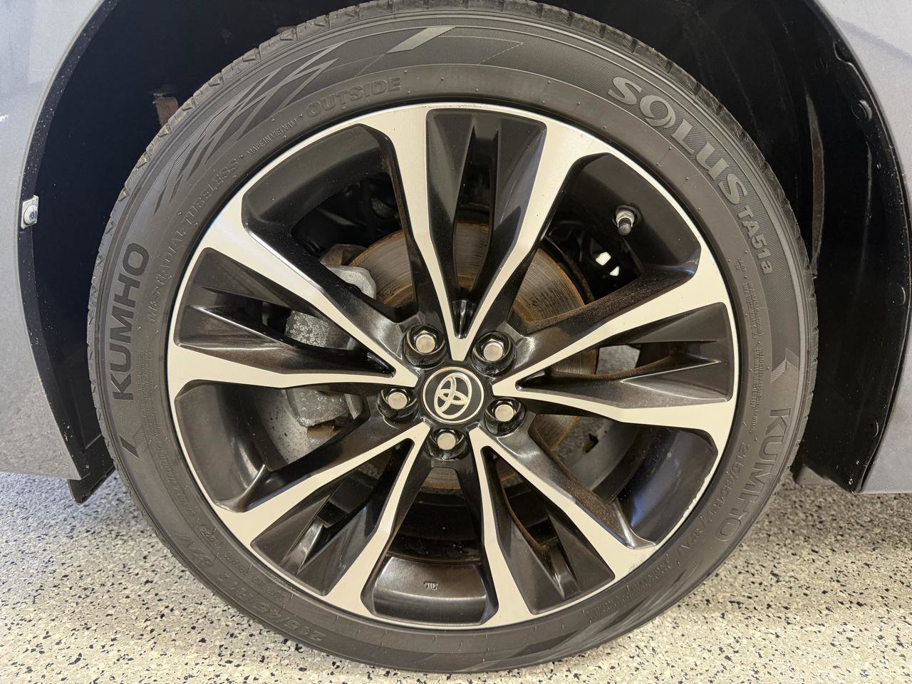 Used 2019 Toyota Corolla SE FWD image 9