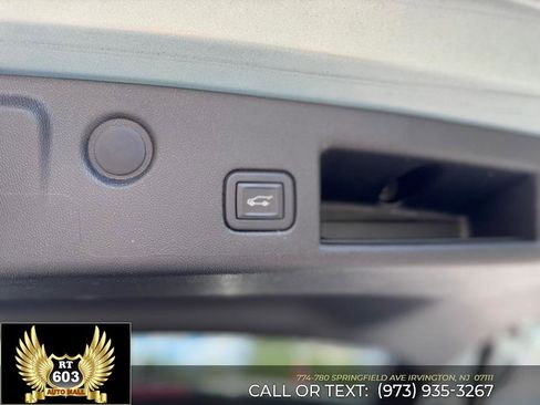 Used 2022 Chevrolet Equinox LT image 8