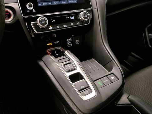 Used 2021 Honda Insight EX image 16