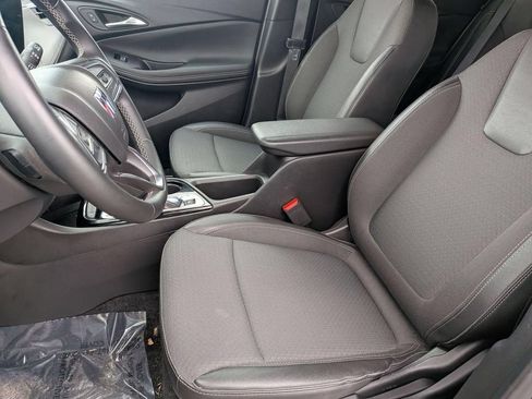 Used 2025 Buick Encore GX Preferred FWD image 17