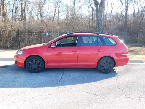 Used 2013 Volkswagen Jetta S image 2