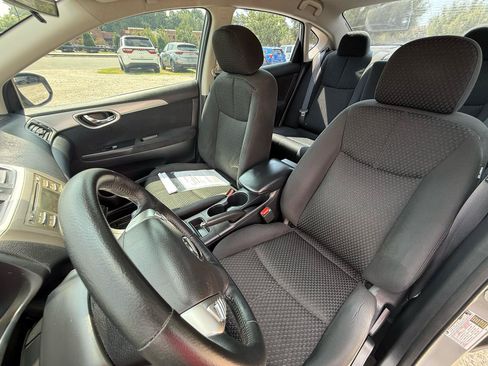 Used 2014 Nissan Sentra SR w/ SR Driver Package FWD image 16