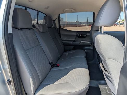 Used 2022 Toyota Tacoma SR5 RWD image 25