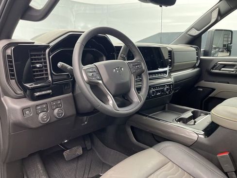 New 2026 Chevrolet Silverado 2500 ZR2 image 13