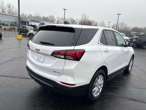 Certified 2024 Chevrolet Equinox LT image 3