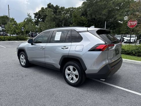 Used 2021 Toyota RAV4 XLE FWD image 12