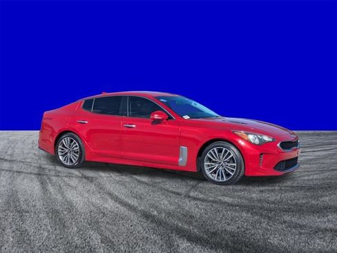 Used 2019 Kia Stinger RWD image 2