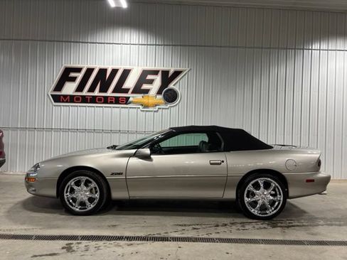 Used 1999 Chevrolet Camaro Z28 RWD image 1