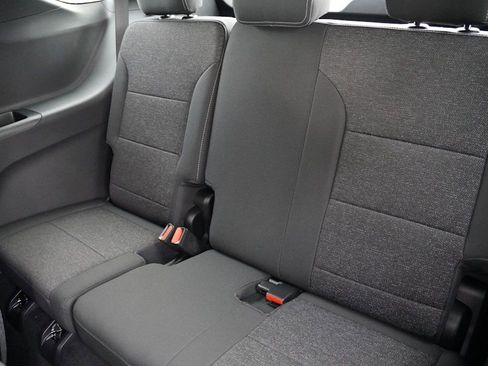 New 2026 Chevrolet Traverse LT w/ Driver Confidence Package image 12