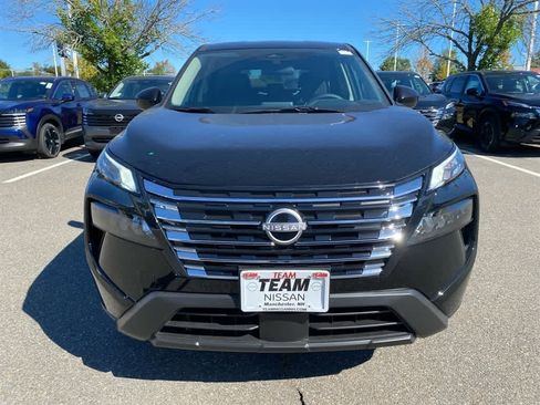New 2026 Nissan Rogue SV image 2