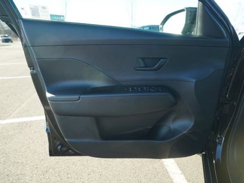 Used 2024 Hyundai Kona SEL image 14