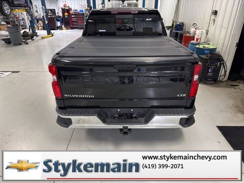 Used 2020 Chevrolet Silverado 1500 LTZ w/ LTZ Plus Package image 12