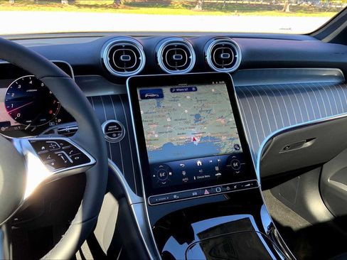 Certified 2026 Mercedes-Benz GLC 300 4MATIC image 6