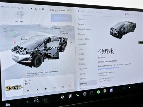 Used 2024 Tesla Cybertruck AWD Crew Cab image 37