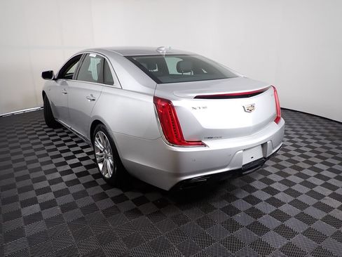 Used 2019 Cadillac XTS Luxury FWD image 12