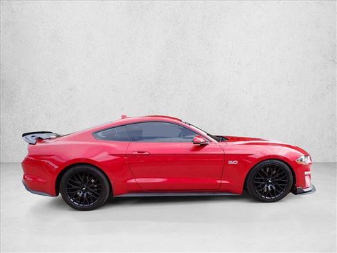 Used 2021 Ford Mustang GT Premium w/ GT Performance Package RWD image 5