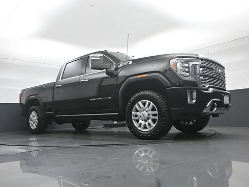 Used 2023 GMC Sierra 2500 Denali w/ Denali Black Diamond Edition AWD/4WD image 72