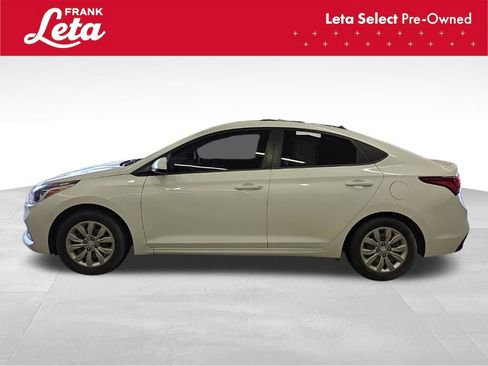 Used 2020 Hyundai Accent SE w/ Cargo Package image 3