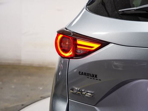 Used 2018 MAZDA CX-5 Grand Touring FWD image 11