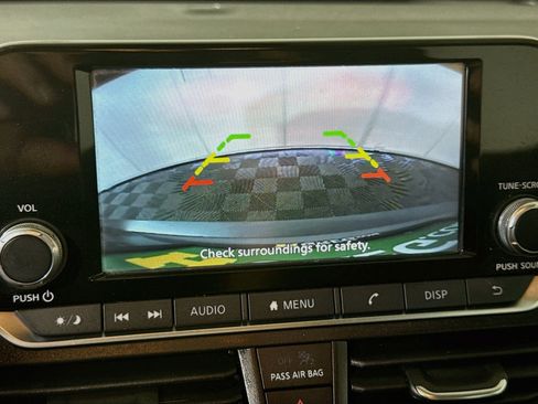 Used 2023 Nissan Altima 2.5 S FWD image 19