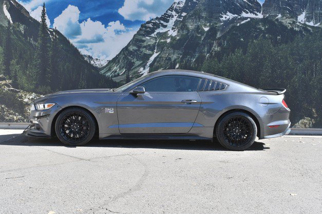 Used 2015 Ford Mustang GT Premium w/ GT Performance Package RWD image 7