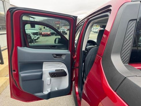 New 2026 Ford Maverick XLT w/ XLT Luxury Package image 14