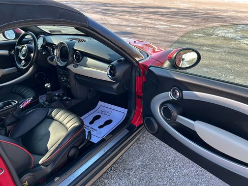 Used 2012 MINI Cooper Roadster S image 14