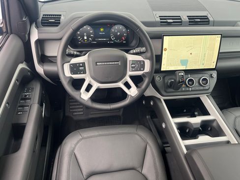Used 2026 Land Rover Defender 130 S AWD/4WD image 27