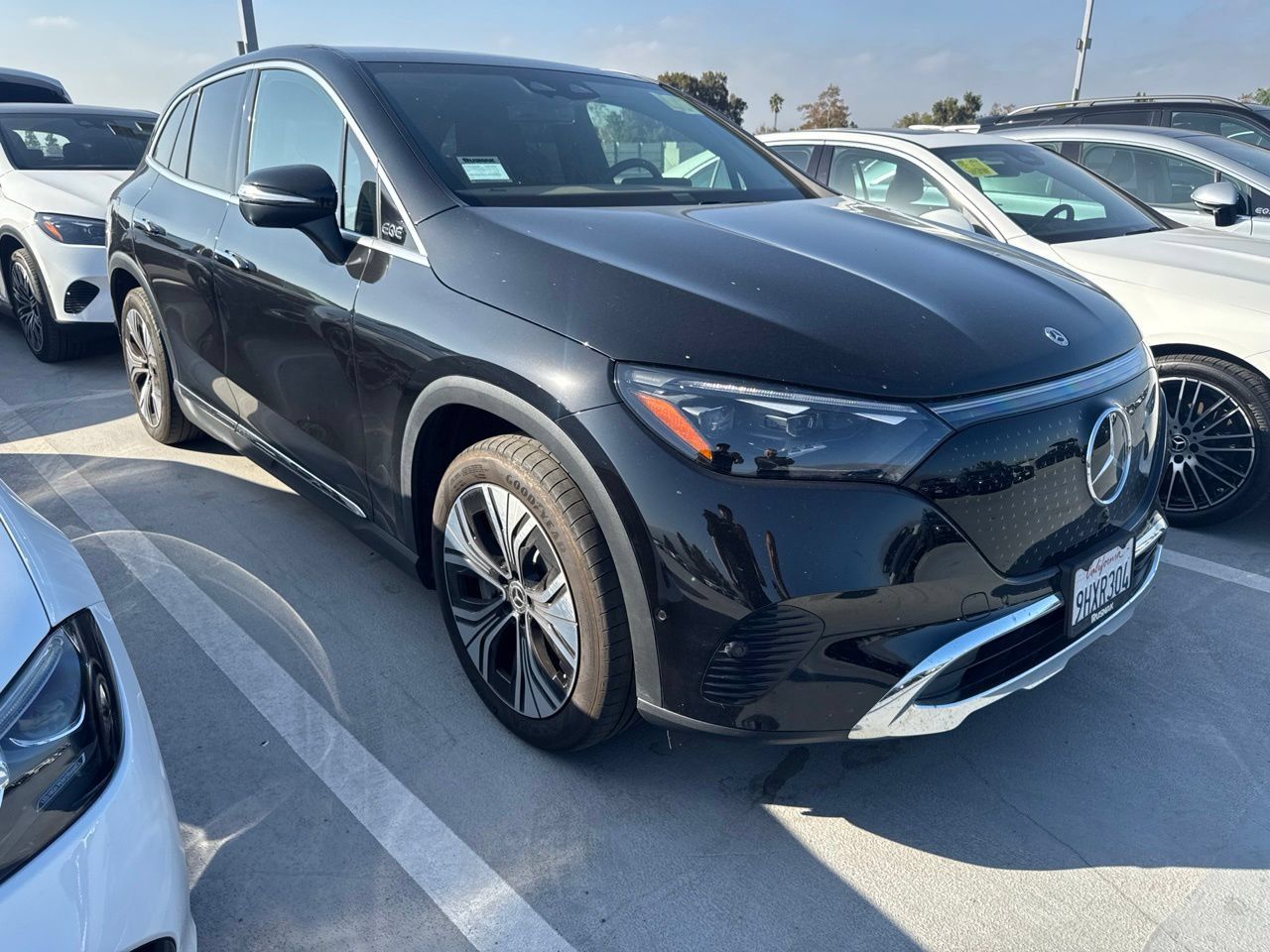 Used 2023 Mercedes-Benz EQE 350+ SUV image 3