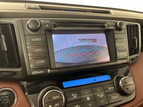Used 2014 Toyota RAV4 Limited image 13