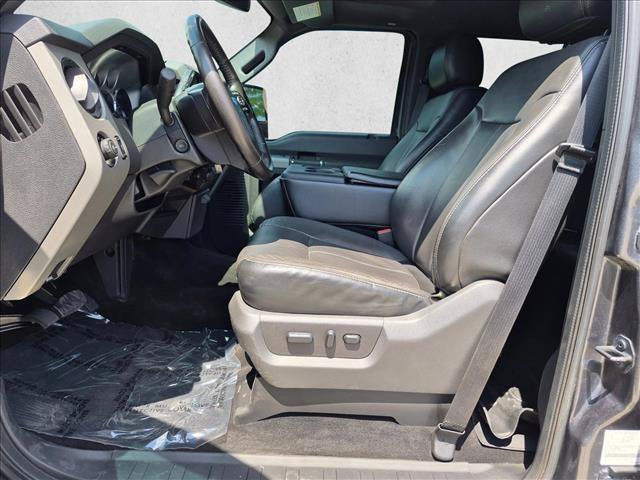 Used 2016 Ford F350 Lariat w/ Lariat Ultimate Package AWD/4WD image 15