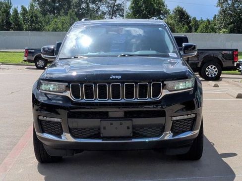 Used 2022 Jeep Grand Cherokee L Limited AWD/4WD image 8