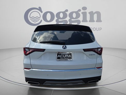 Used 2026 Acura MDX FWD w/ Technology Package image 4