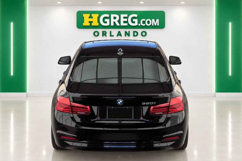 Used 2018 BMW 320i Sedan RWD image 8