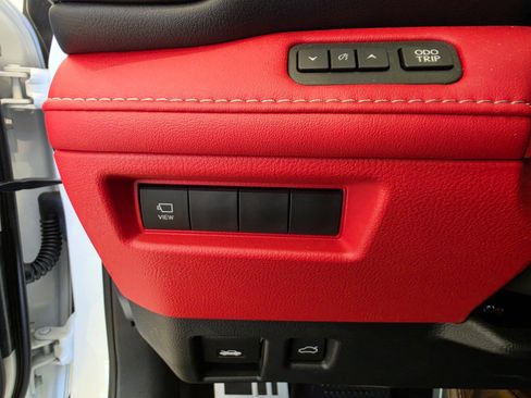 Used 2026 Lexus IS 350 F Sport w/ Handling Package RWD image 17