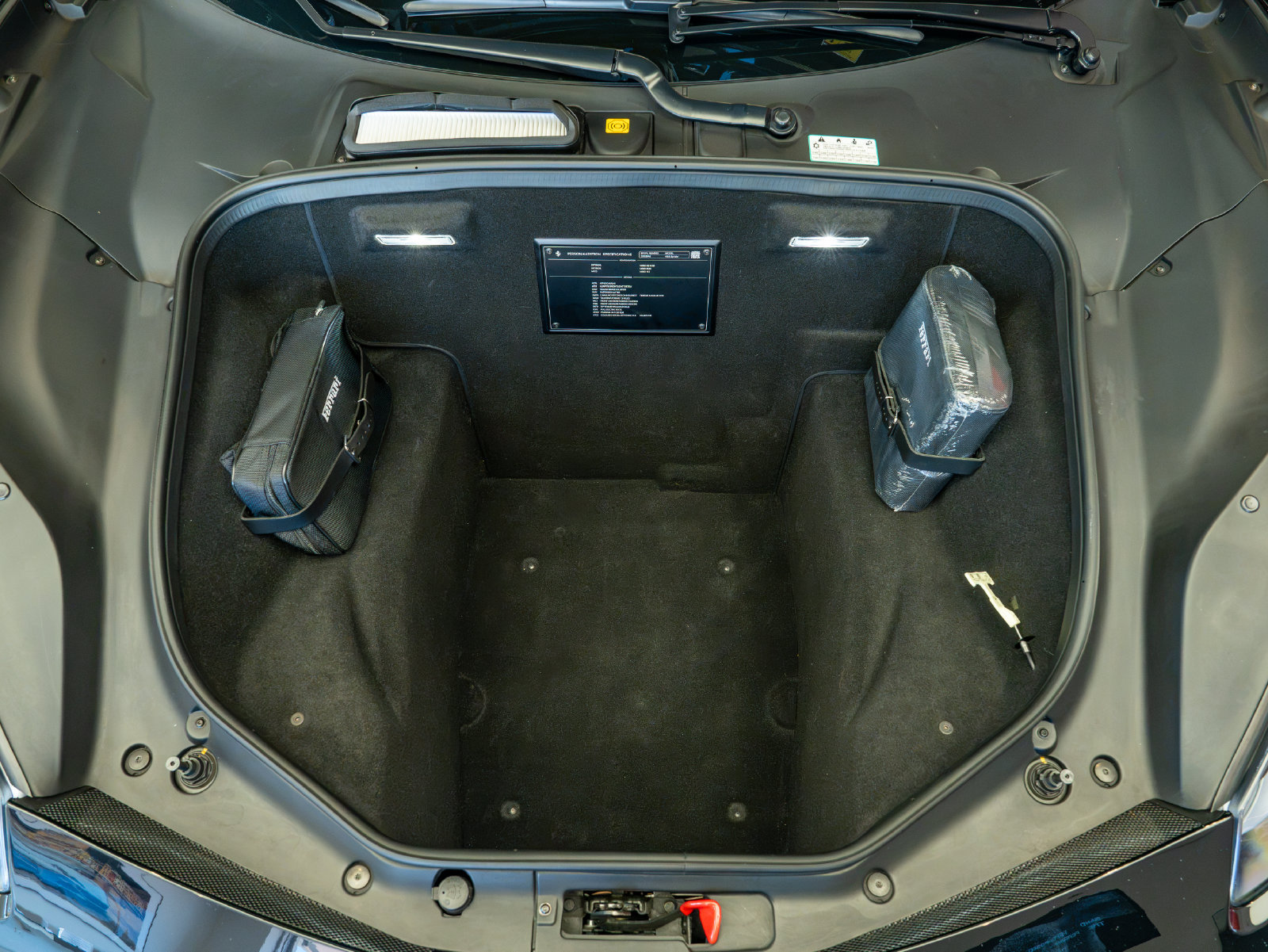 Used 2018 Ferrari 488 Spider RWD image 22