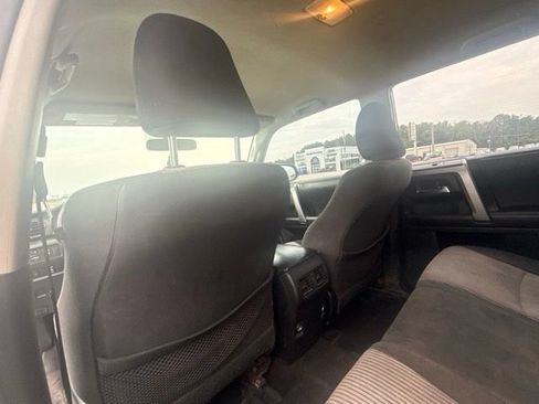Used 2014 Toyota 4Runner SR5 RWD image 30