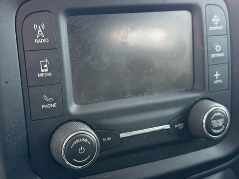 Used 2018 Jeep Renegade Sport w/ Power & Air Group image 11