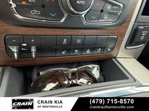 Used 2016 RAM 1500 Laramie w/ Convenience Group AWD/4WD image 27