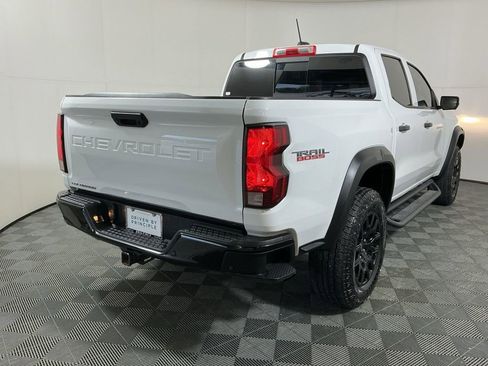 Used 2024 Chevrolet Colorado Trail Boss w/ Technology Package AWD/4WD image 5