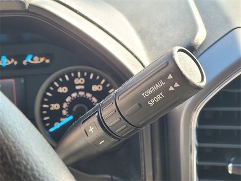 Used 2015 Ford F150 XLT w/ Equipment Group 302A Luxury image 15